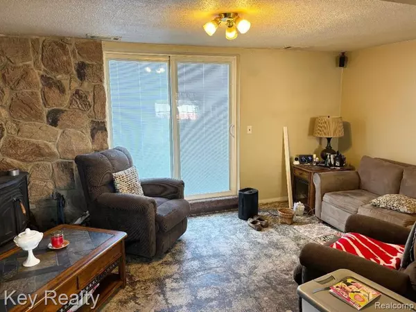 Rockwood, MI,23452 ASTRID Lane