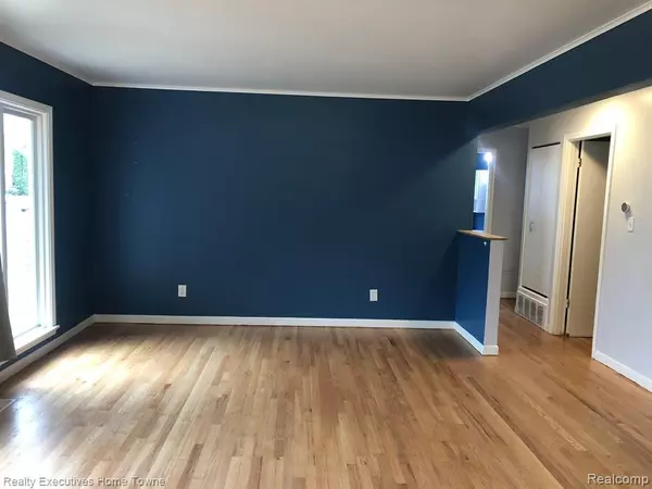 Madison Heights, MI 48071,903 BERNIE Lane