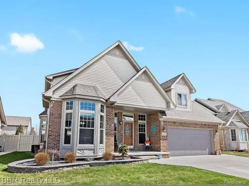 Trenton, MI 48183,24585 HELENE Drive