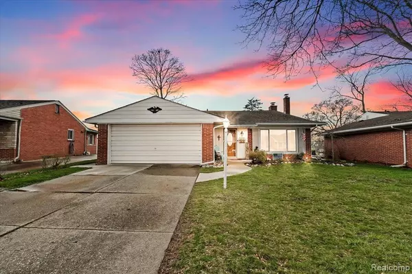 4070 NORWOOD Drive, Trenton, MI 48183