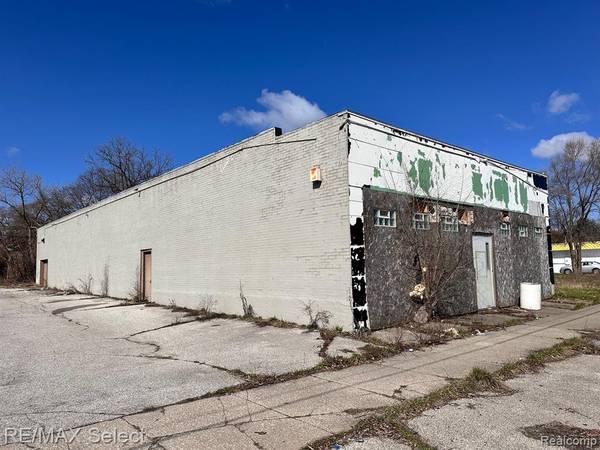 Saginaw, MI 48601,1915 E GENESEE Avenue