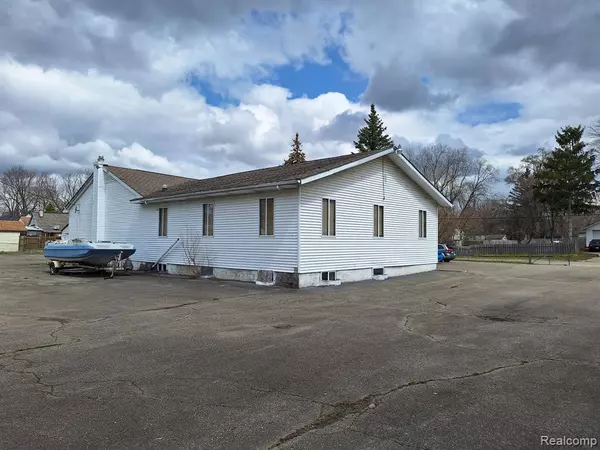 Pontiac, MI 48340,1063 STANLEY Avenue