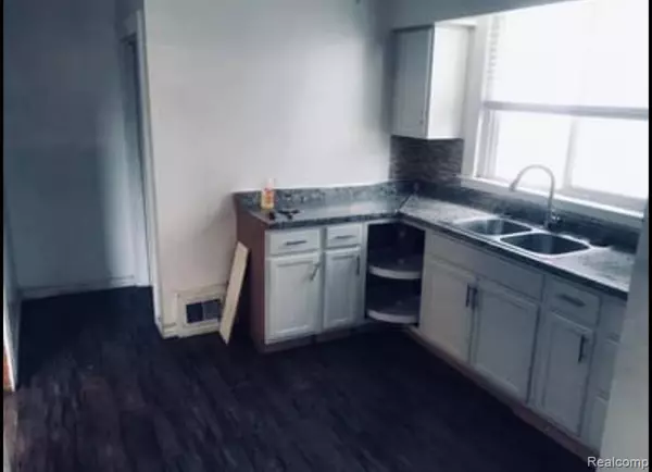 Detroit, MI 48204,5236 S CLARENDON Street