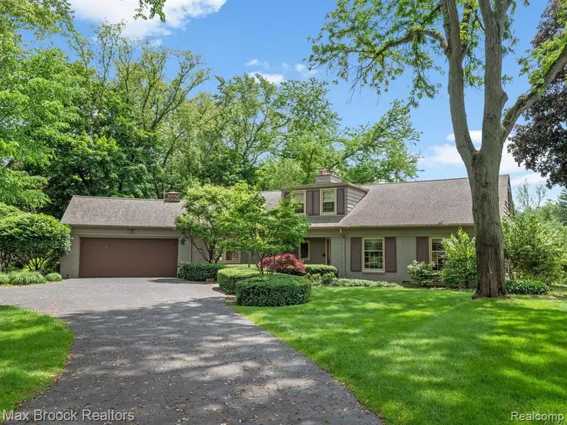 25635 RIVER Drive, Franklin, MI 48025