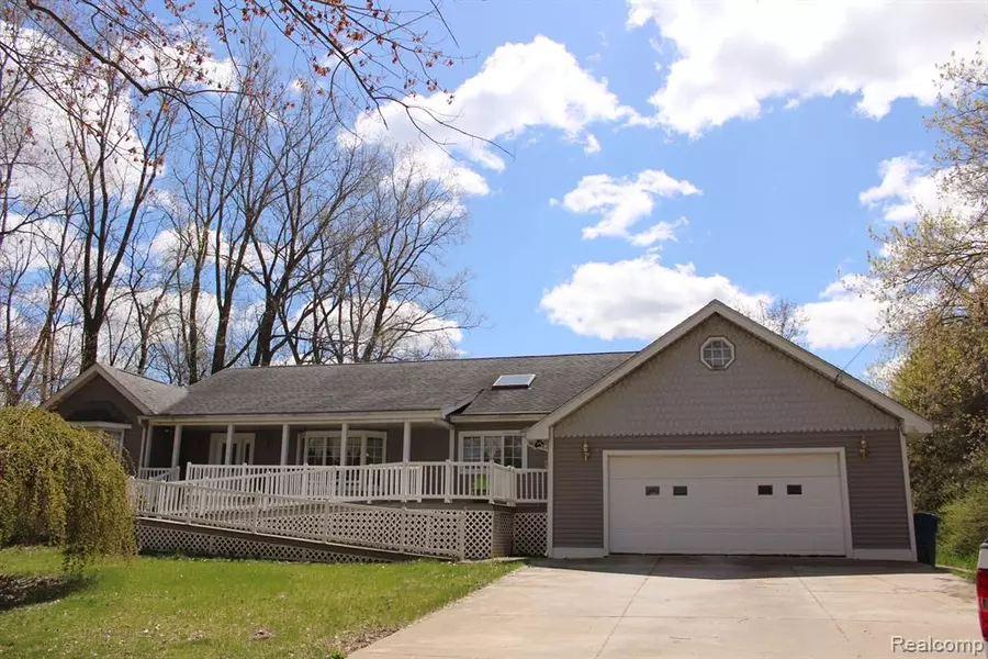 9307 MCAFEE Road, Montrose, MI 48457