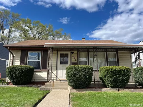 420 W LINCOLN Avenue, Madison Heights, MI 48071