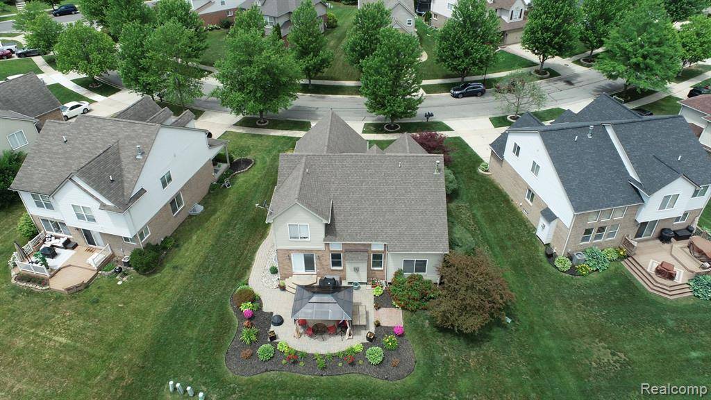 Westland, MI,714 AUTUMN RIDGE Drive