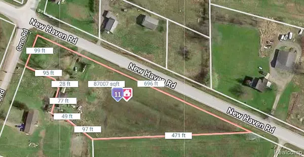 61585 N NEW HAVEN Road, Lenox, MI 48048