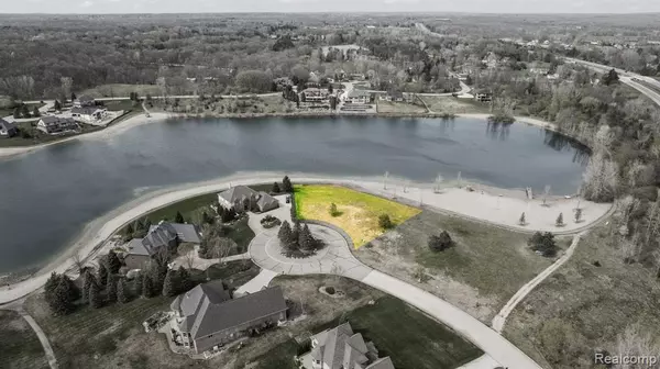 Brighton, MI 48114,10376 ROSEMARIE Run