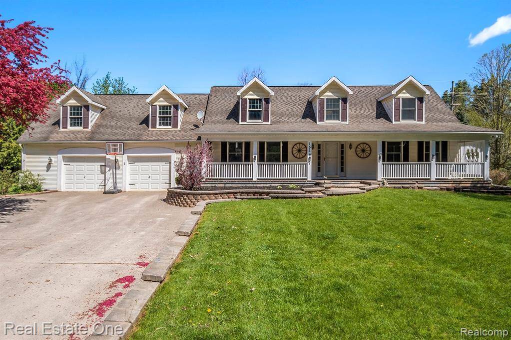 Howell, MI 48843,1526 SEXTON Road