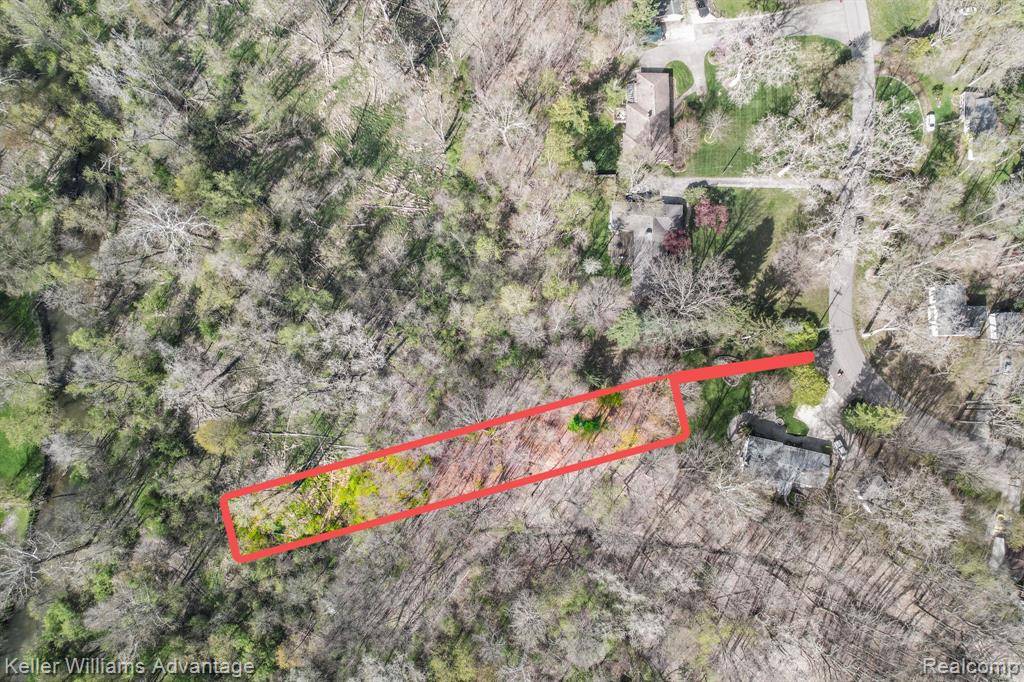 Southfield, MI 48033,000 Rougecrest Rd