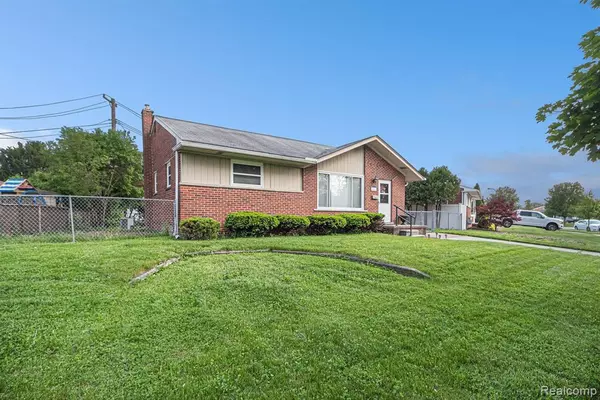 Trenton, MI 48183,2841 Maxwell Street