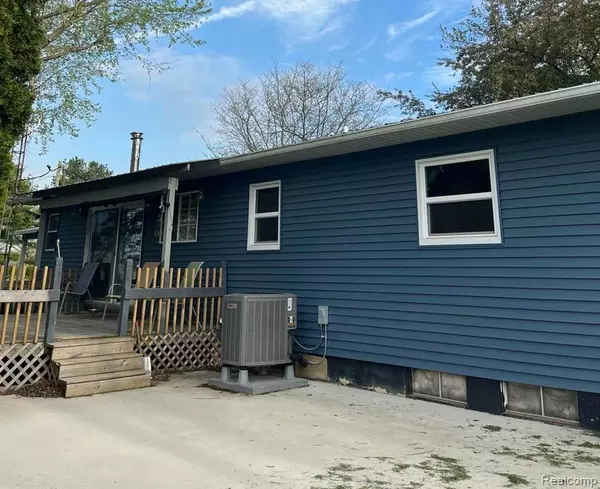 Fostoria, MI 48435,598 W BURNSIDE Road