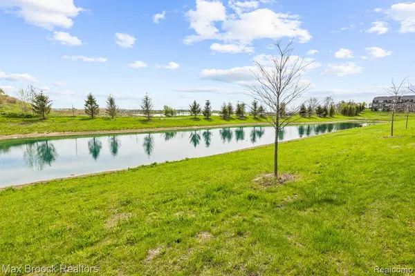 Lake Orion, MI,4757 BROOMFIELD Way