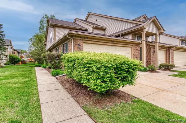 Auburn Hills, MI 48326,117 S VISTA