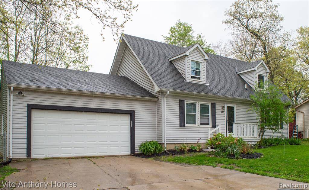 675 Butler Drive, Lake Orion, MI 48362