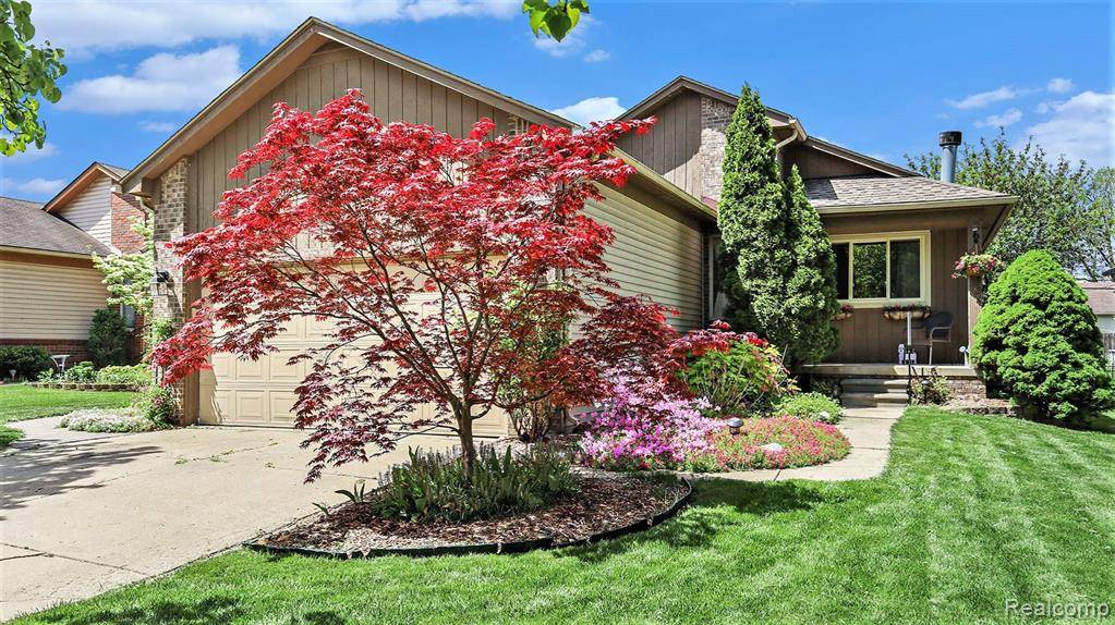 34337 KENTUCKY, Clinton Twp, MI 48035