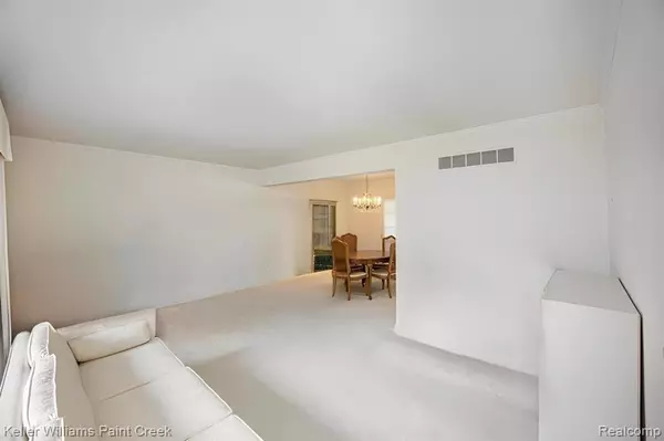 Lake Orion, MI,2843 WAREING