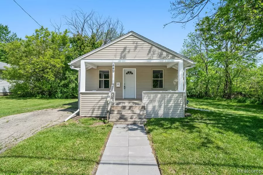 449 MIDWAY Avenue, Pontiac, MI 48341