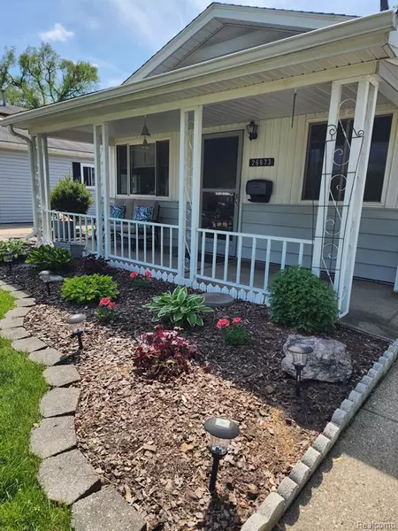 26673 ALDEN Street, Madison Heights, MI 48071