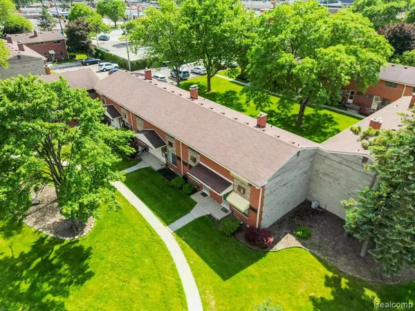 Madison Heights, MI 48071,29055 TESSMER