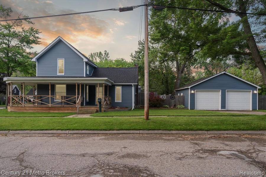 322 E 3RD Street, Davison, MI 48423