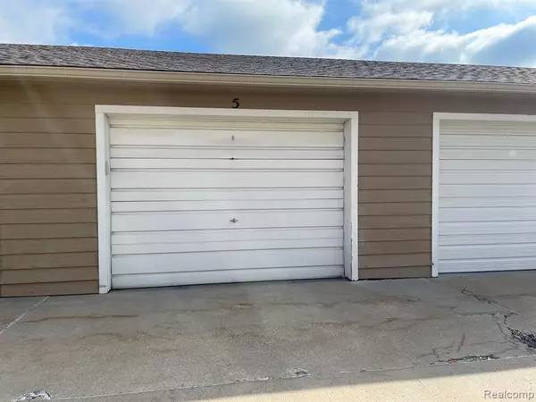 Marysville, MI 48040,1660 RIVER Road
