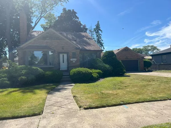 1555 N GULLEY Road, Dearborn Heights, MI 48127