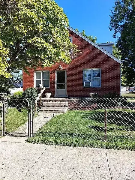18 W HARRY Avenue, Hazel Park, MI 48030