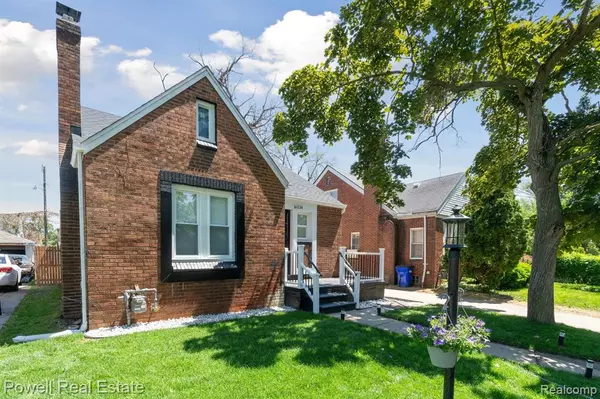 Detroit, MI 48235,16534 GILCHRIST Street