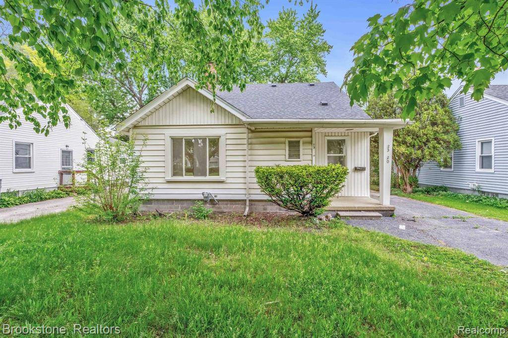 23120 MAJESTIC Street, Oak Park, MI 48237
