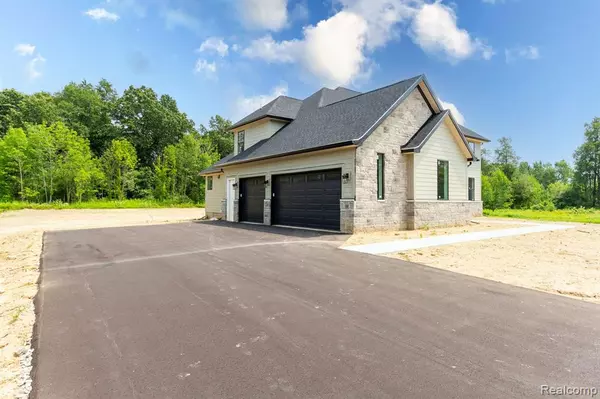 Davisburg, MI 48350,5344 Birch Drive Drive