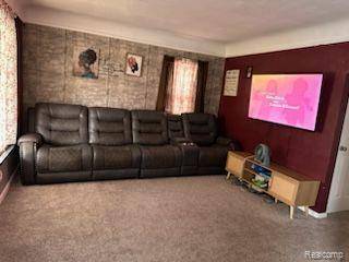Lincoln Park, MI 48146,2316 DETROIT Avenue