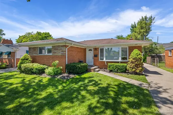 Madison Heights, MI 48071,30725 WHITTIER Avenue