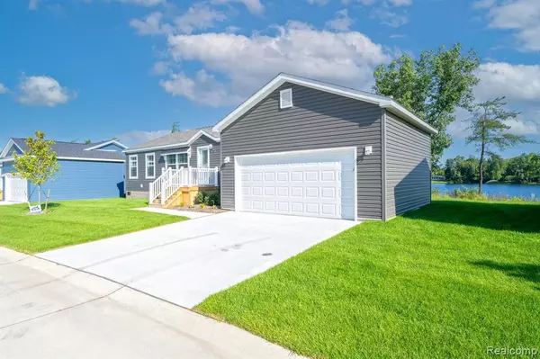 Lapeer, MI 48446,2769 NAPLES Court