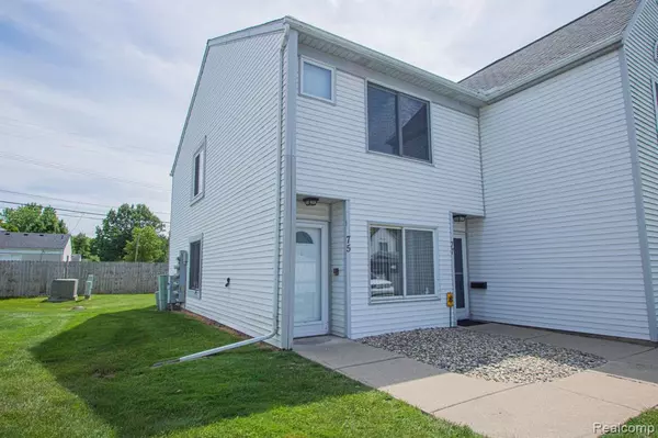 Mount Clemens, MI 48043,75 ROSEBUD Lane