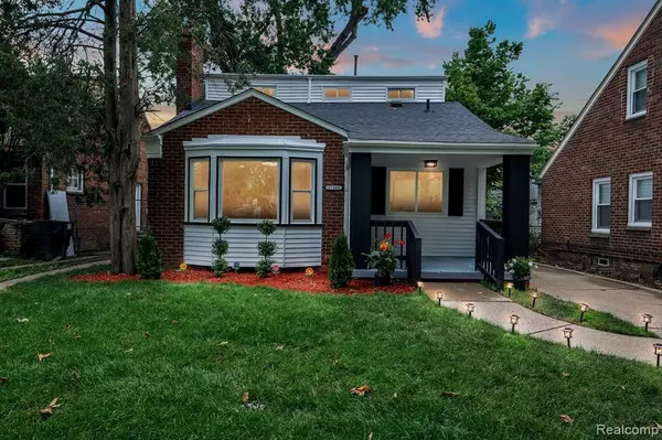 Detroit, MI 48219,17160 GLASTONBURY Road