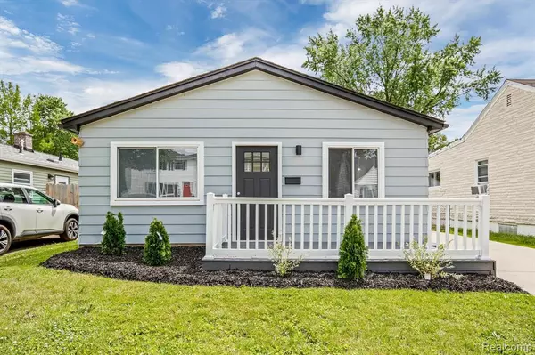 Hazel Park, MI 48030,1754 E GRANET Avenue