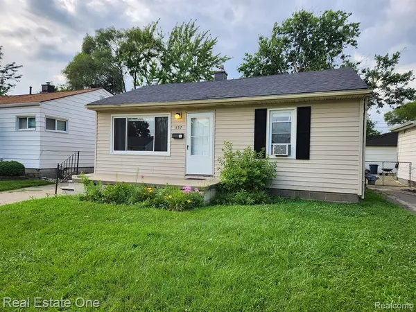Madison Heights, MI 48071,857 E BARRETT Avenue