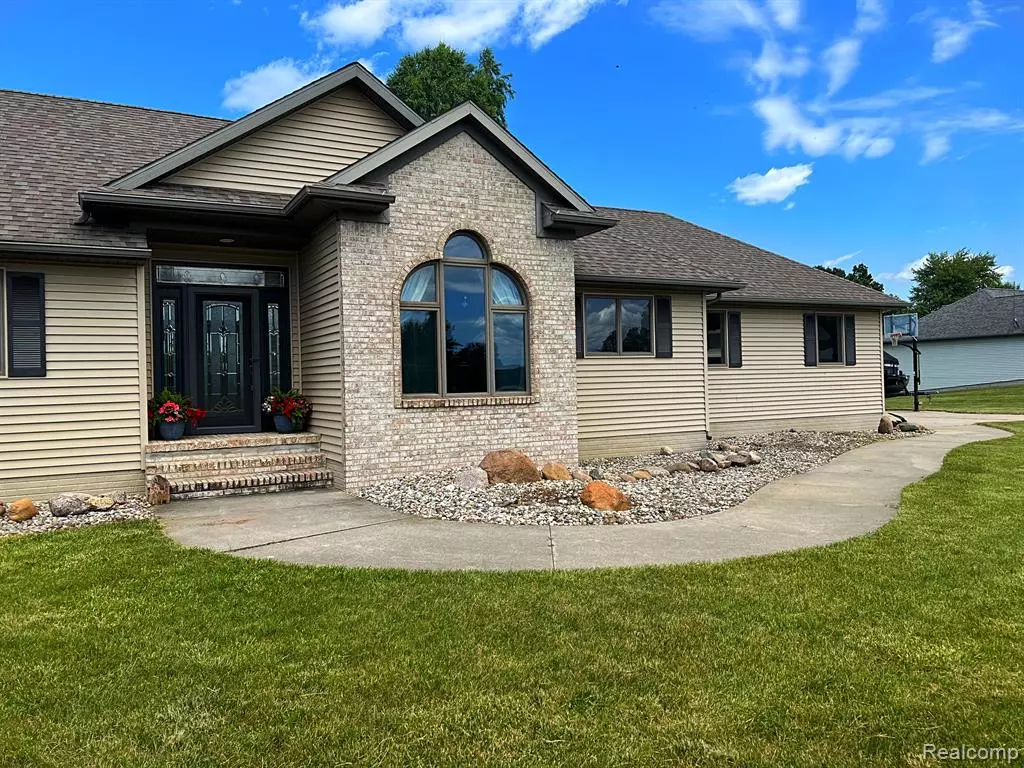 Columbiaville, MI 48421,5566 Sandy Lane