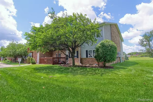 Trenton, MI 48183,1565 HARBOUR Boulevard