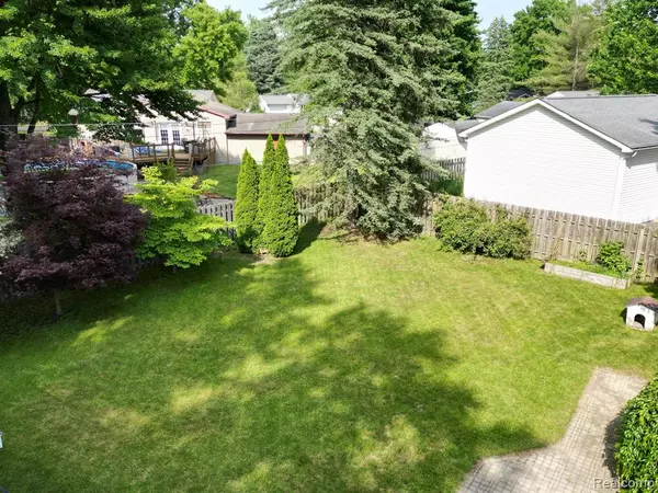 Lake Orion, MI,2528 Mueller Road