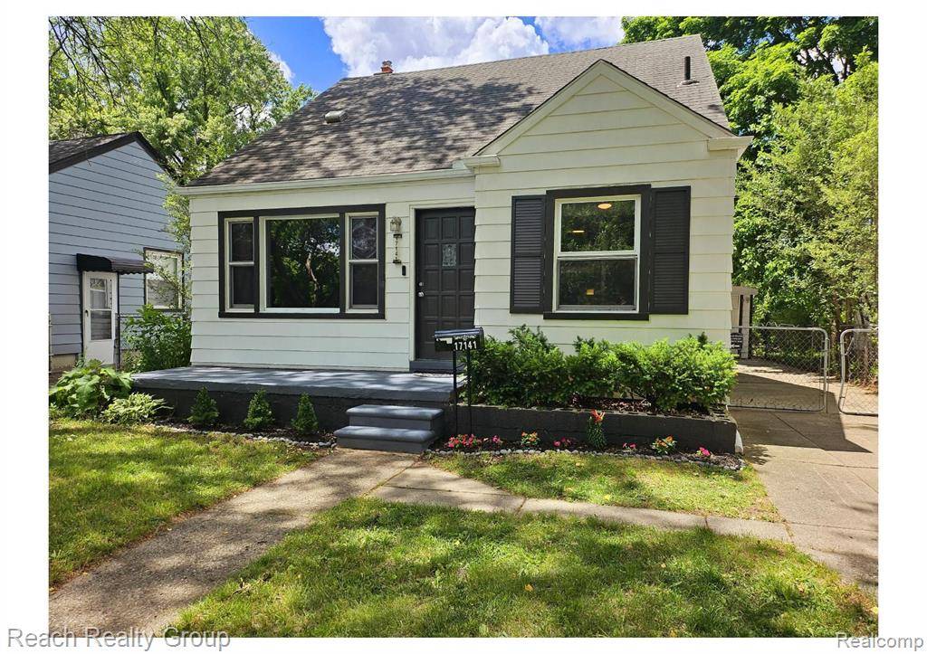 17141 BRADY, Redford, MI 48240