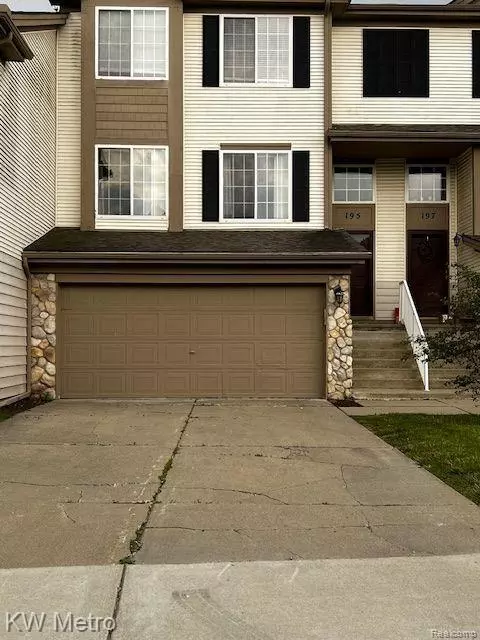 Pontiac, MI 48341,195 OAK RIDGE Drive