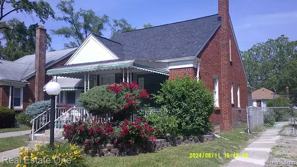 Detroit, MI 48235,18306 FREELAND Street
