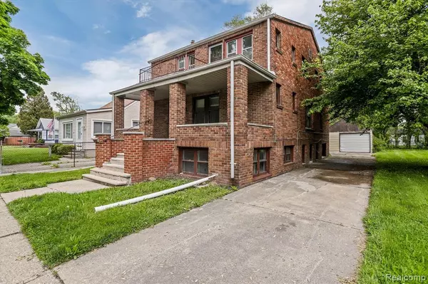 Hazel Park, MI 48030,1747 E MADGE Avenue