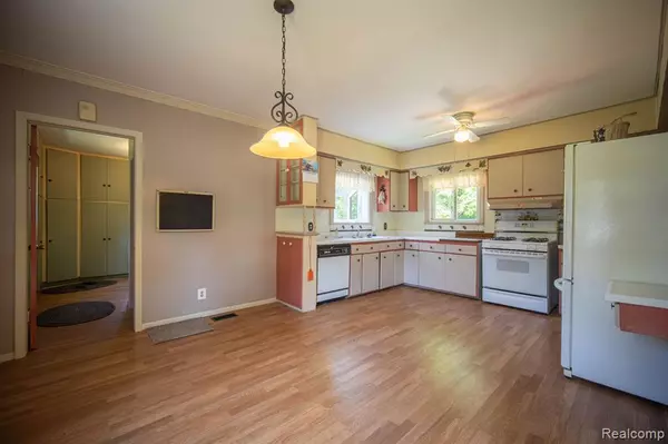 Linden, MI 48451,411 N BRIDGE Street