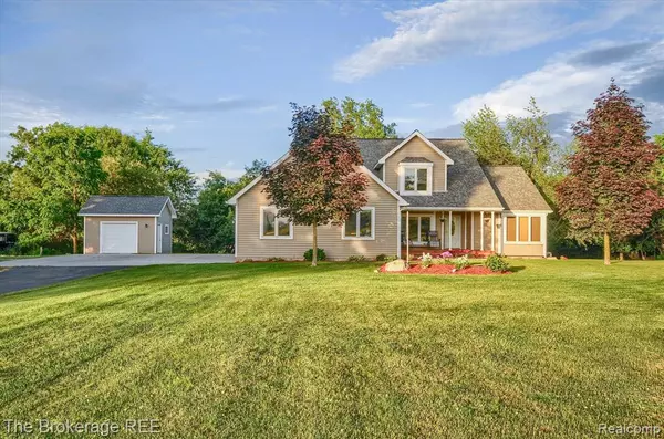 Goodrich Vlg, MI,8535 Ridge Road