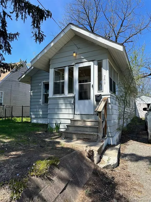 Pontiac, MI 48340,709 KINNEY Road