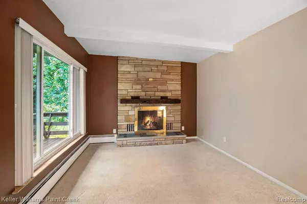 Leonard, MI 48367,120 Yule Road